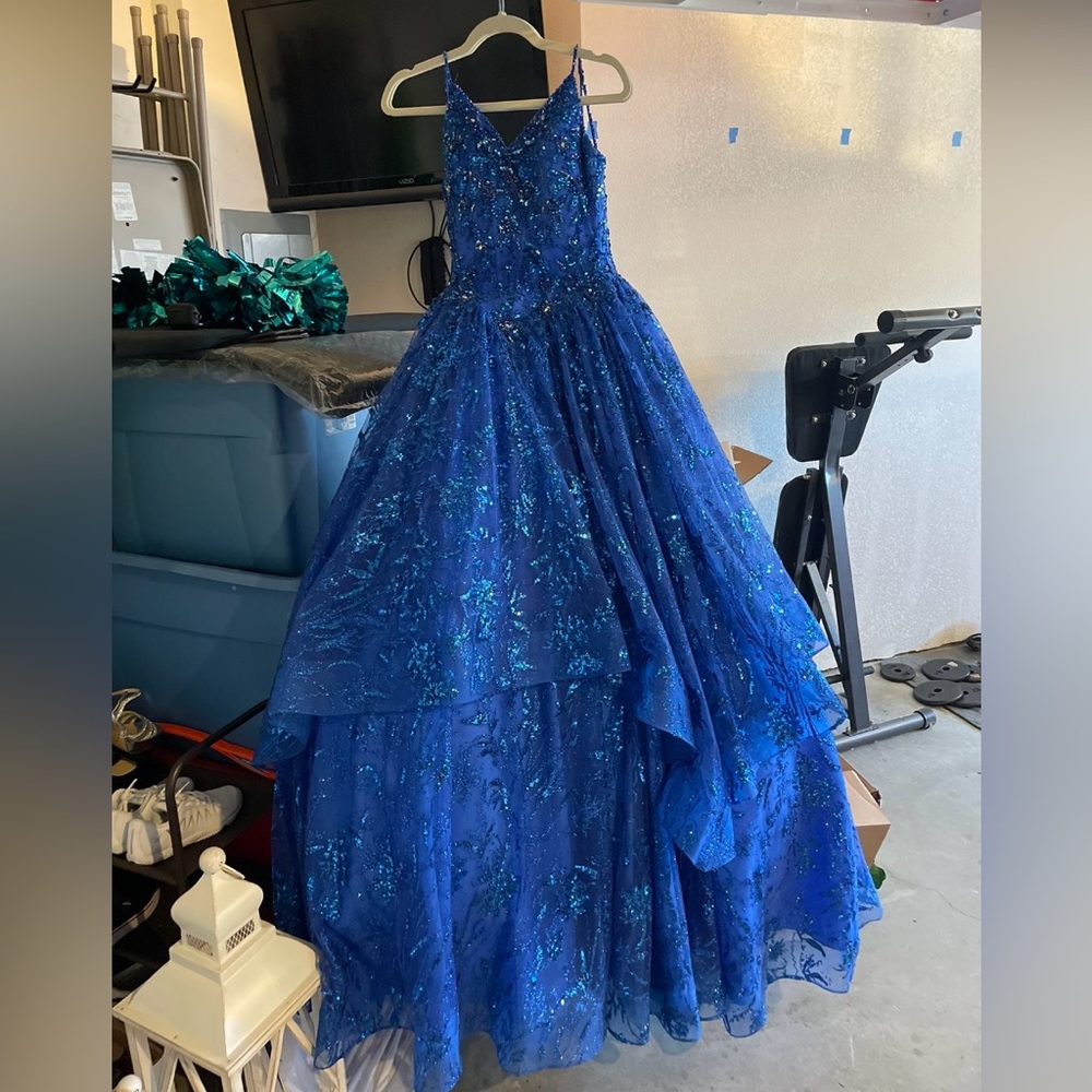 Royal blue Quinceañera dress